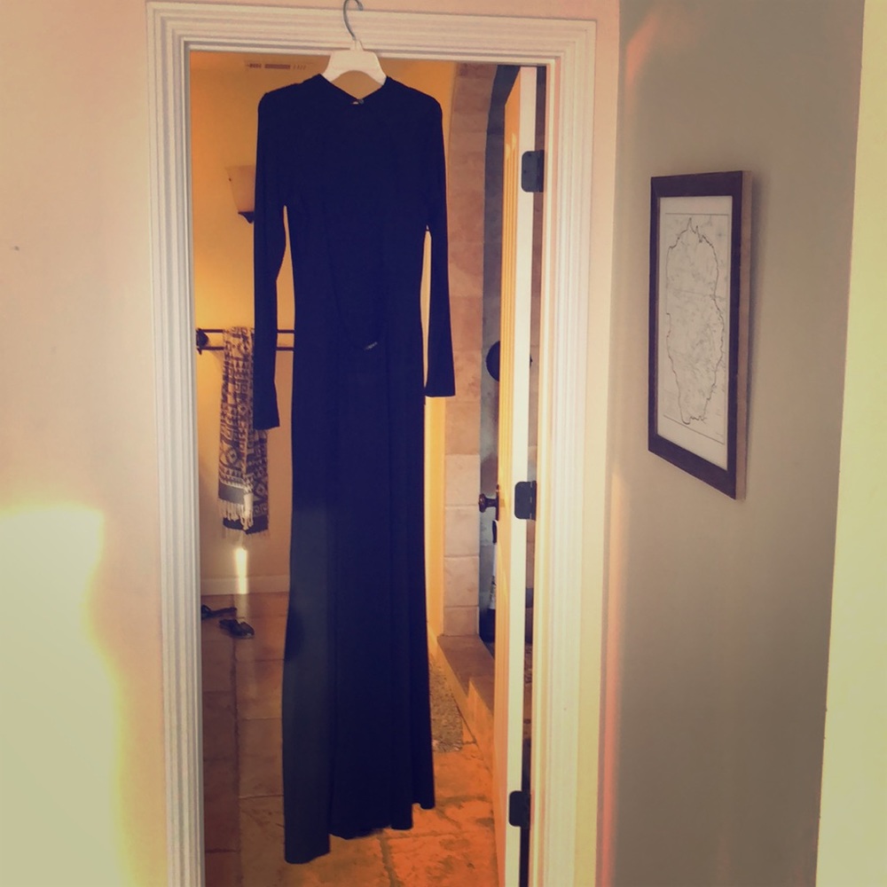 Novella royale black plunging back dress